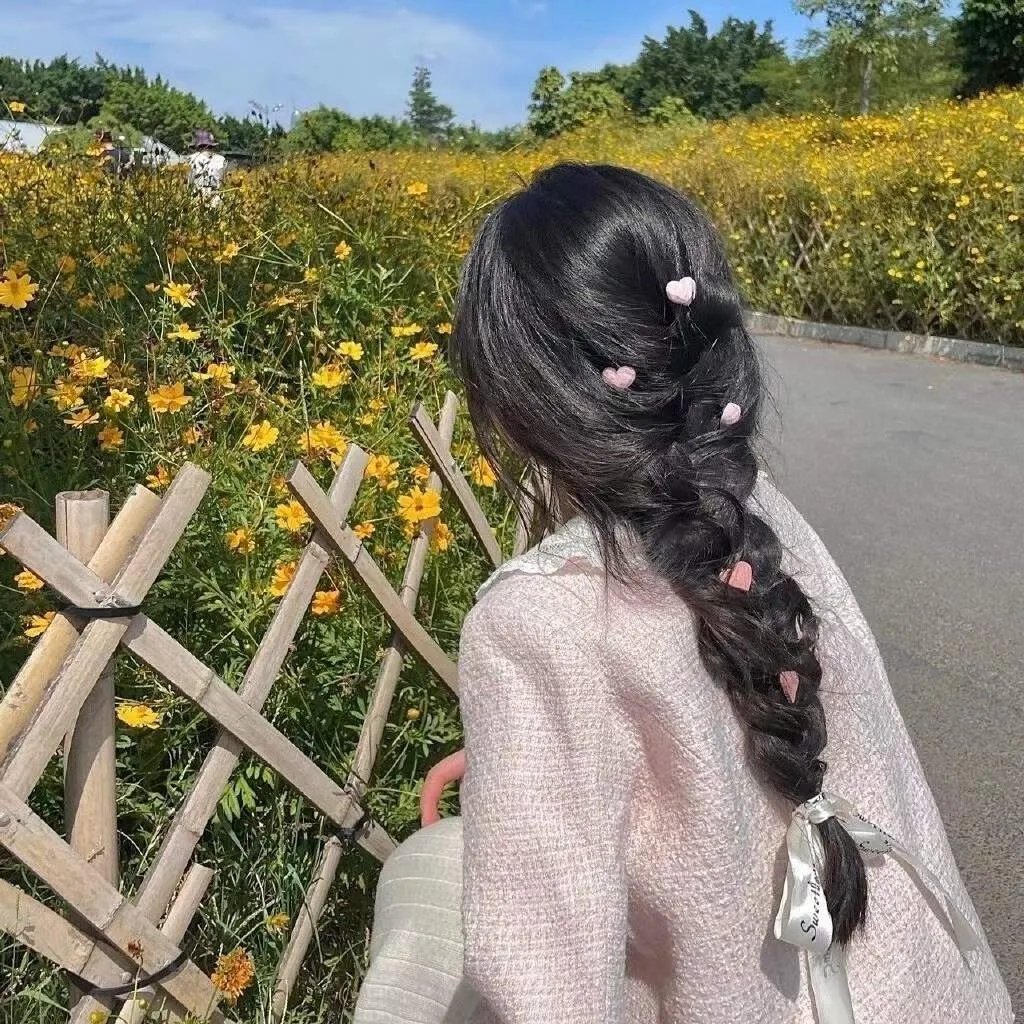 别担心，他不会走远的